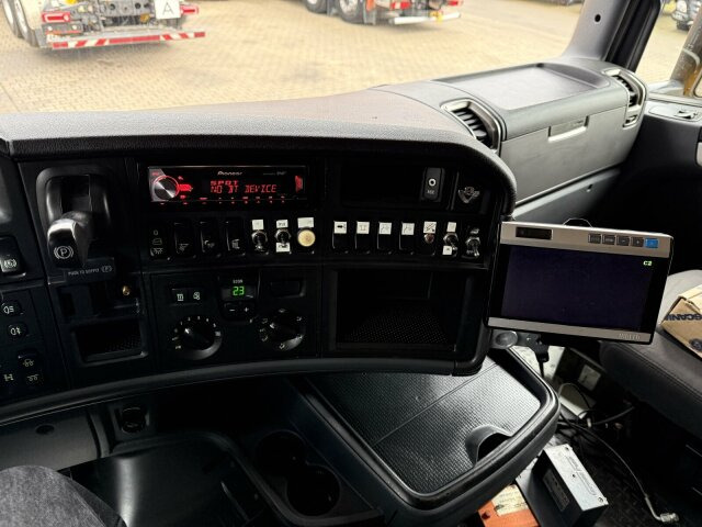 Scania R500 8x4 Kanalreiniger Kombi MÜLLER CM 170 KT - Camion hydrocureur: photos 3 Scania R500 8x4 Kanalreiniger Kombi MÜLLER CM 170 KT - Camion hydrocureur: photos 3