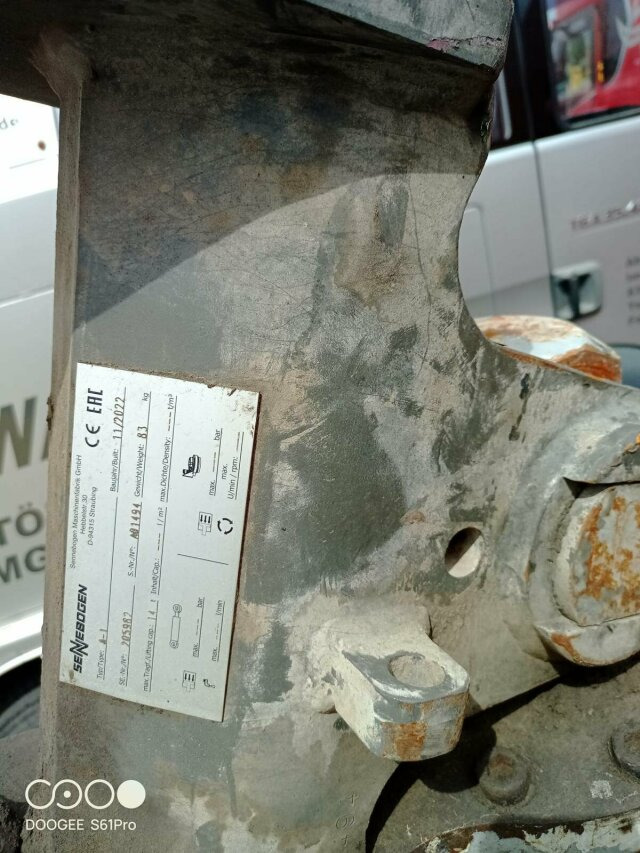 Pelle sur pneus Sennebogen 818-E Umschlagbagger - 83 Ton - mit Greifer: photos 6