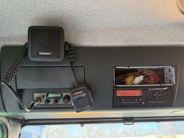 MAN TGS 18.440 4x4H Eur 5 Sattelzugmaschine - Tracteur routier: photos 3 MAN TGS 18.440 4x4H Eur 5 Sattelzugmaschine - Tracteur routier: photos 3