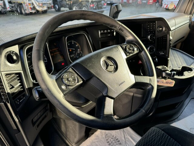 Mercedes-Benz Actros 1845 SZM 4x2 Streamspace *Retarder - Tracteur routier: photos 3 Mercedes-Benz Actros 1845 SZM 4x2 Streamspace *Retarder - Tracteur routier: photos 3