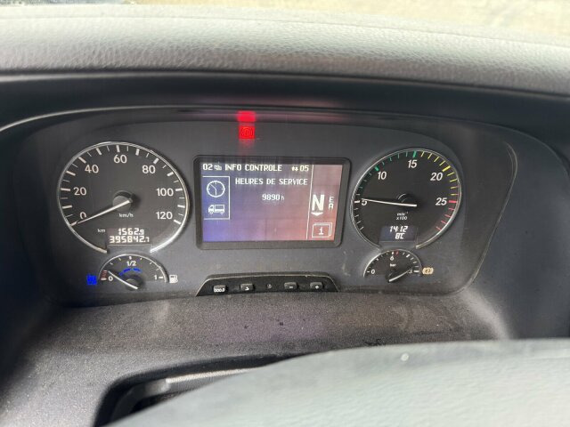 Mercedes-Benz Actros 1846 4x2 Euro 5 Retarder Kipphydraulik - Tracteur routier: photos 3 Mercedes-Benz Actros 1846 4x2 Euro 5 Retarder Kipphydraulik - Tracteur routier: photos 3