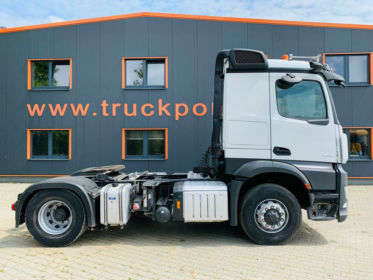 Mercedes-Benz Arocs 1846 LS 4x4 HAD *Kipphyd. Euro6 Blatt/Luft - Tracteur routier: photos 4 Mercedes-Benz Arocs 1846 LS 4x4 HAD *Kipphyd. Euro6 Blatt/Luft - Tracteur routier: photos 4