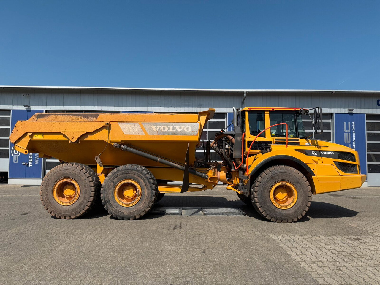 Volvo A25G Dumper 10.066 h Baujahr 2021 - Tombereau articulé: photos 3 Volvo A25G Dumper 10.066 h Baujahr 2021 - Tombereau articulé: photos 3