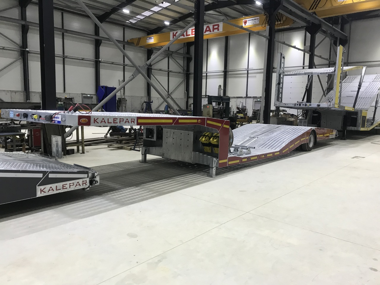 Semi-remorque porte-voitures neuf KALEPAR LKW/TRUCK TRANSPORTER: photos 18