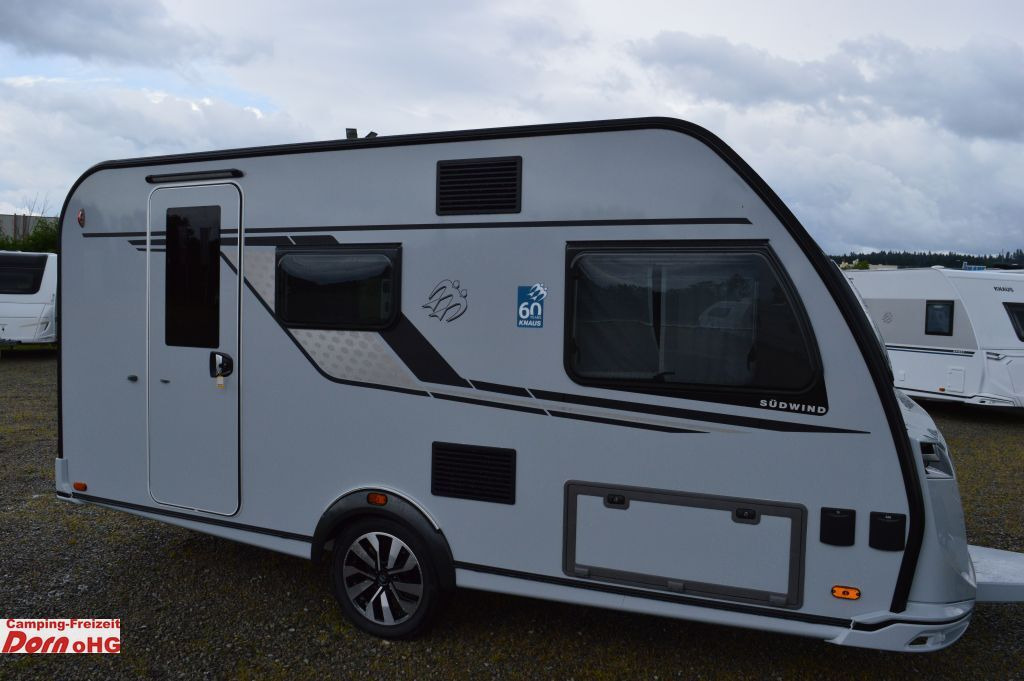Knaus Südwind 420 QD 60 YEARS Kühlschrank 142l - Caravane: photos 1 Knaus Südwind 420 QD 60 YEARS Kühlschrank 142l - Caravane: photos 1