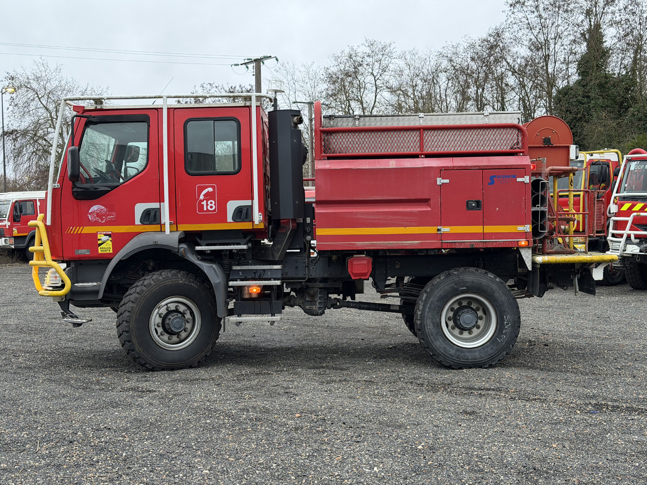RENAULT Midlum - Camion: photos 2 RENAULT Midlum - Camion: photos 2