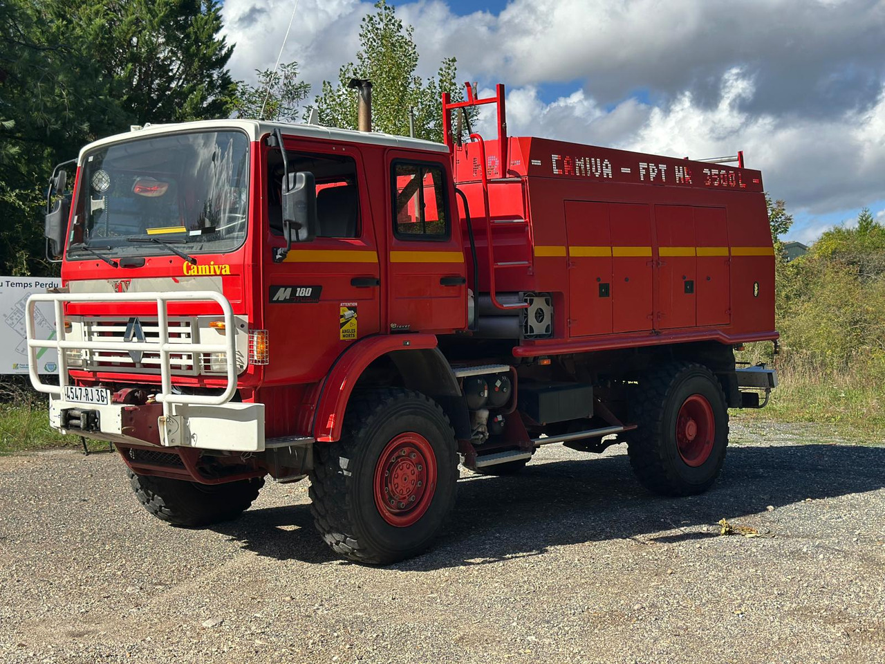 RENAULT M180 - Camion de pompier: photos 3 RENAULT M180 - Camion de pompier: photos 3
