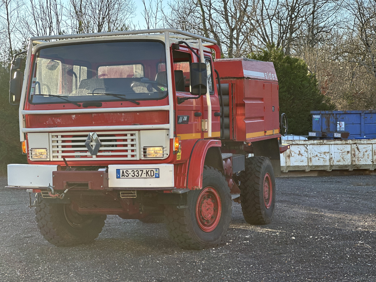 Renault M 210 - Camion de pompier: photos 3 Renault M 210 - Camion de pompier: photos 3