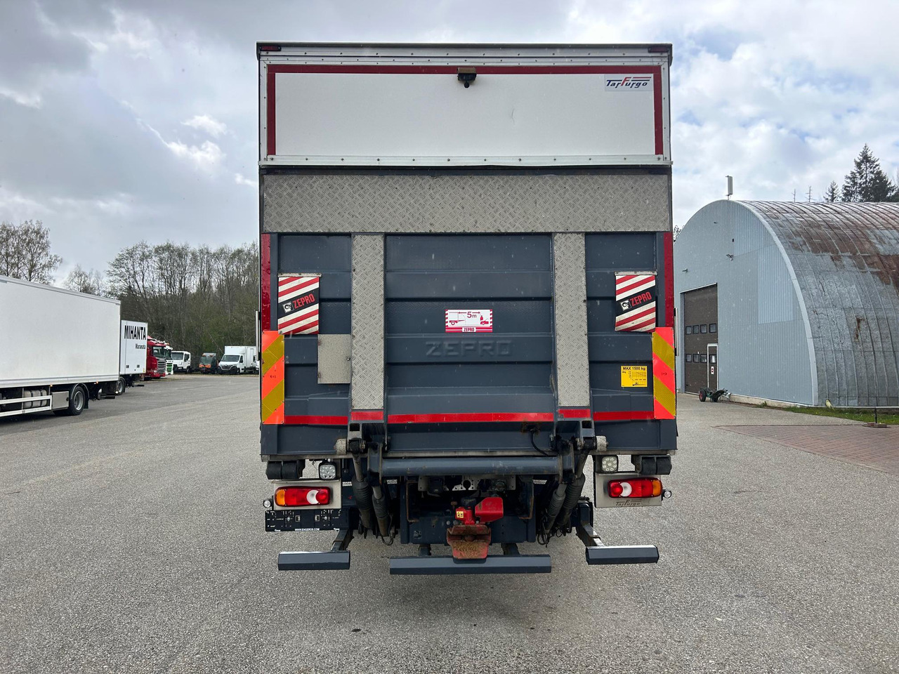 DAF LF320 - Camion fourgon: photos 4 DAF LF320 - Camion fourgon: photos 4
