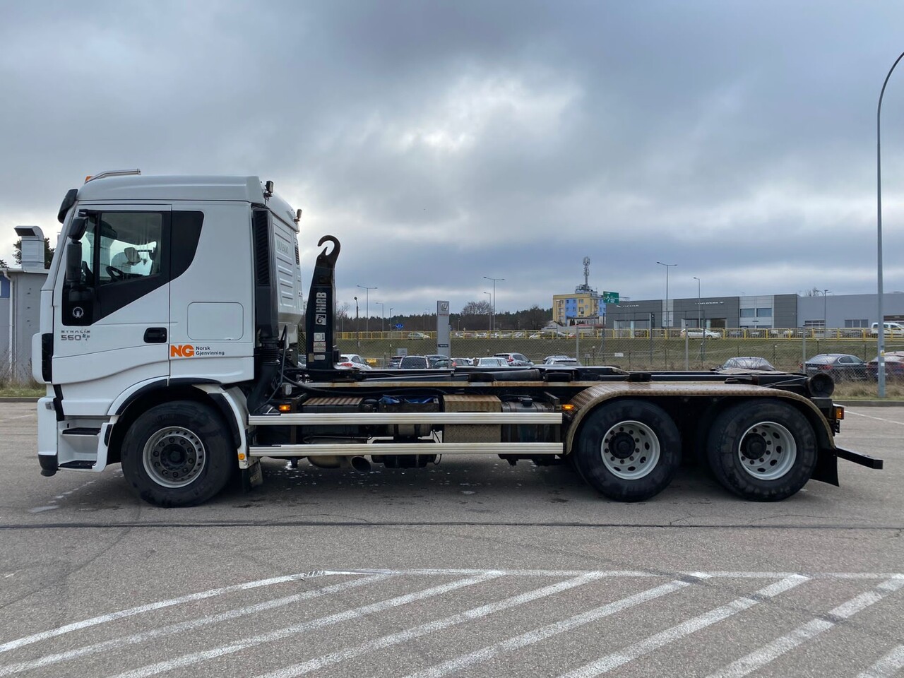 IVECO STRALIS 560 - Camion ampliroll, Camion grue: photos 3 IVECO STRALIS 560 - Camion ampliroll, Camion grue: photos 3