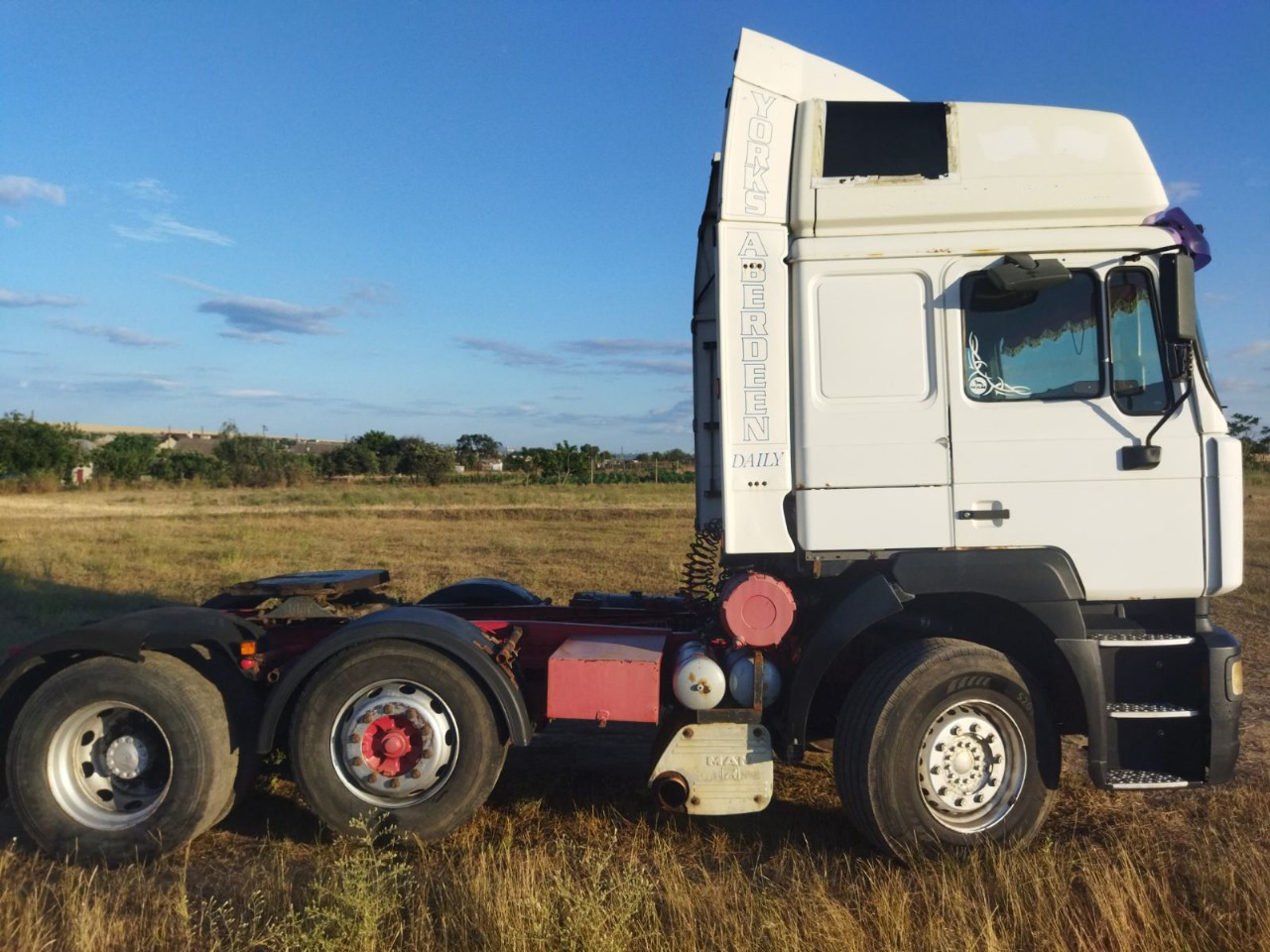 MAN 26.414 - Tracteur routier: photos 1 MAN 26.414 - Tracteur routier: photos 1