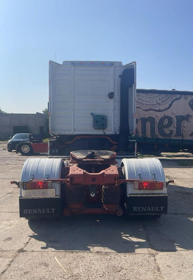 RENAULT Magnum 420 - Tracteur routier: photos 5 RENAULT Magnum 420 - Tracteur routier: photos 5