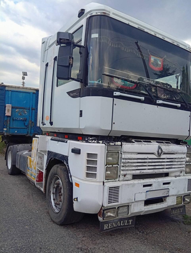 RENAULT Magnum 440 - Tracteur routier: photos 2 RENAULT Magnum 440 - Tracteur routier: photos 2