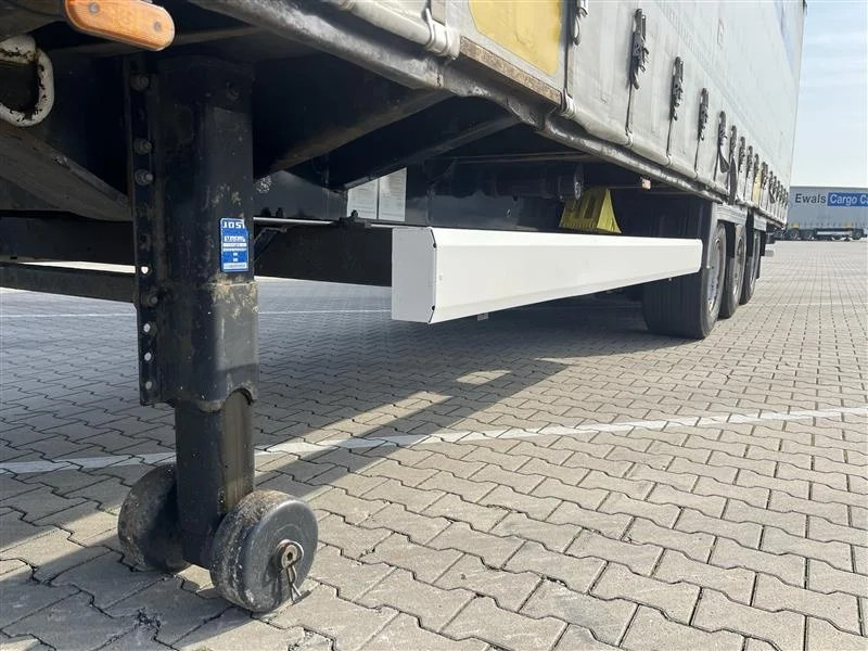 Krone 50x 2015 XL MEGA P400 HUCKEPACK - Semi-remorque fourgon: photos 5 Krone 50x 2015 XL MEGA P400 HUCKEPACK - Semi-remorque fourgon: photos 5