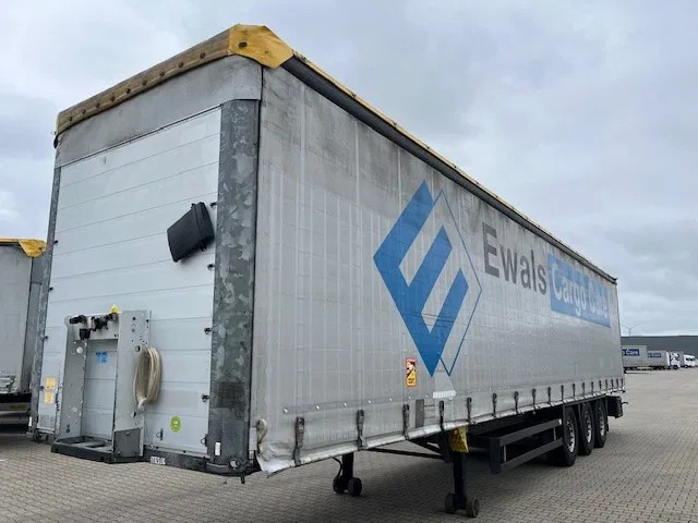 Schmitz Cargobull 2016 XL COIL TRAILER SCB*S3T - Semi-remorque rideaux coulissants: photos 5 Schmitz Cargobull 2016 XL COIL TRAILER SCB*S3T - Semi-remorque rideaux coulissants: photos 5