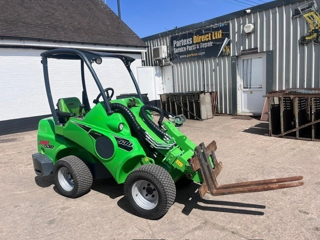 Avant M530 - Valet de ferme: photos 2 Avant M530 - Valet de ferme: photos 2