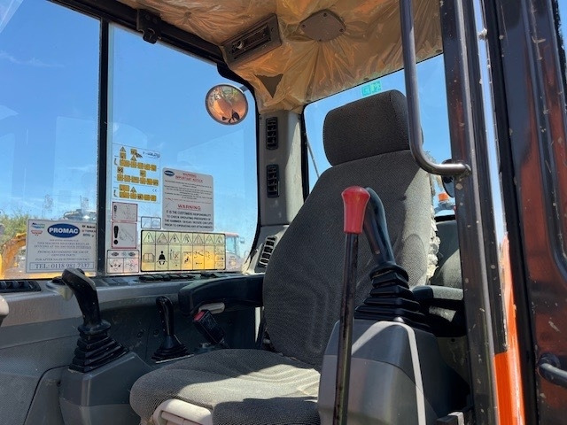 Mini pelle Doosan DX 63-3: photos 9