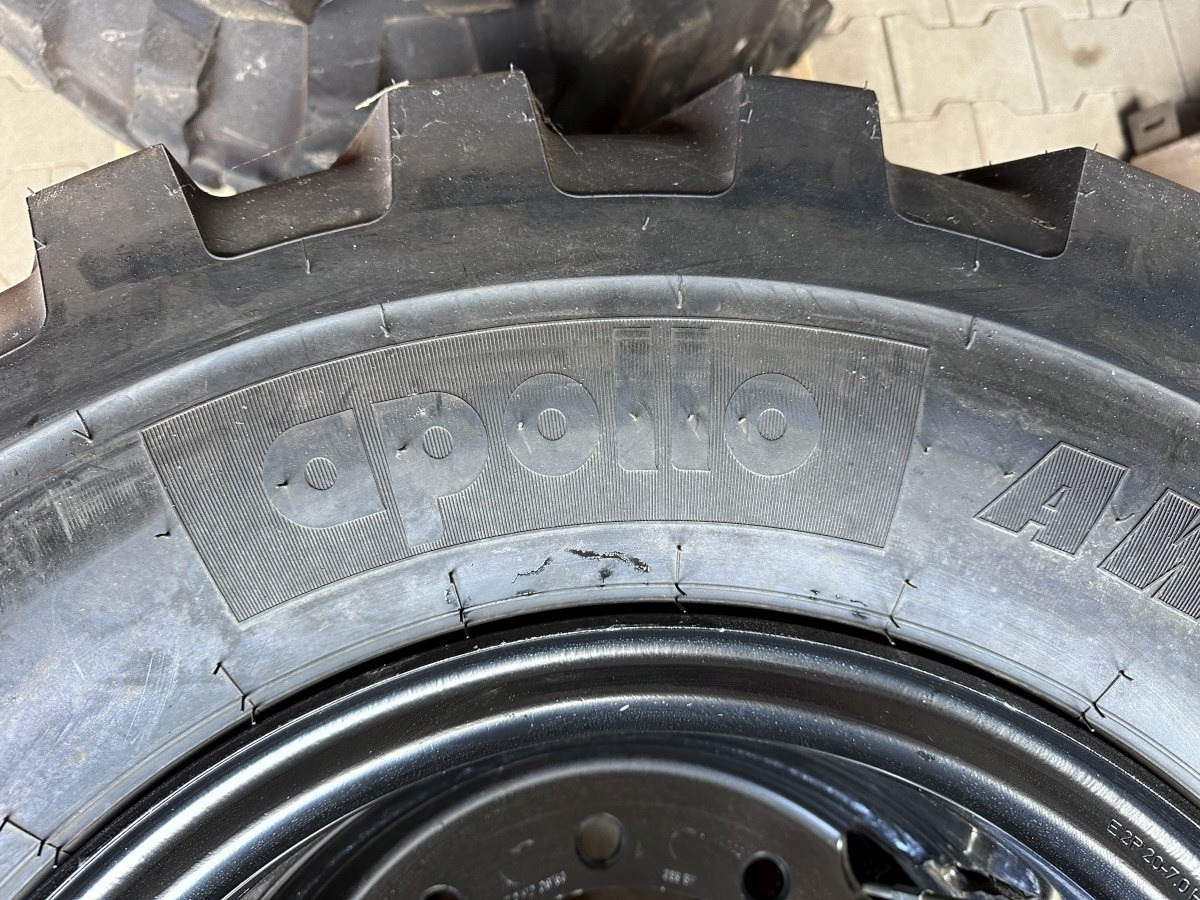 Apollo 10.00 - 20 Apollo Kompletträder - Complet tires - Pneu pour Pelle sur pneus: photos 3 Apollo 10.00 - 20 Apollo Kompletträder - Complet tires - Pneu pour Pelle sur pneus: photos 3