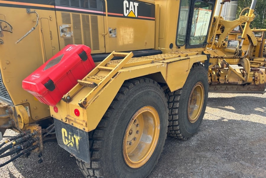 Crédit-bail de CATERPILLAR 140 H CE original German machine ready for work! CATERPILLAR 140 H CE original German machine ready for work!: photos 23