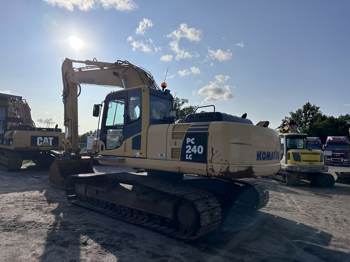 KOMATSU PC 240 LC-8 Hammerlines Klima Top Zustand ! ! ! - Pelle sur chenille: photos 5 KOMATSU PC 240 LC-8 Hammerlines Klima Top Zustand ! ! ! - Pelle sur chenille: photos 5