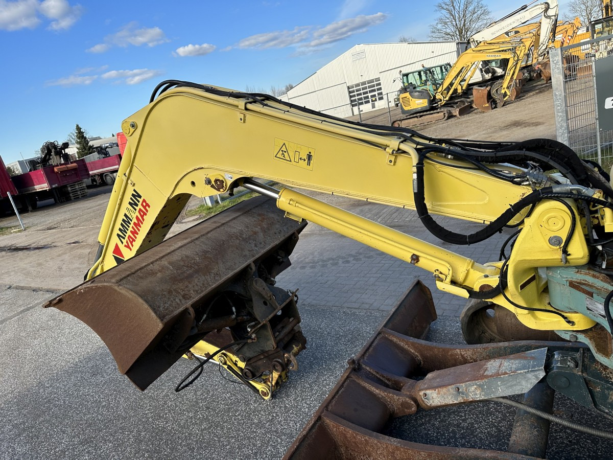YANMAR Vio 75 Top Zustand German machine ! ! ! - Mini pelle: photos 3 YANMAR Vio 75 Top Zustand German machine ! ! ! - Mini pelle: photos 3