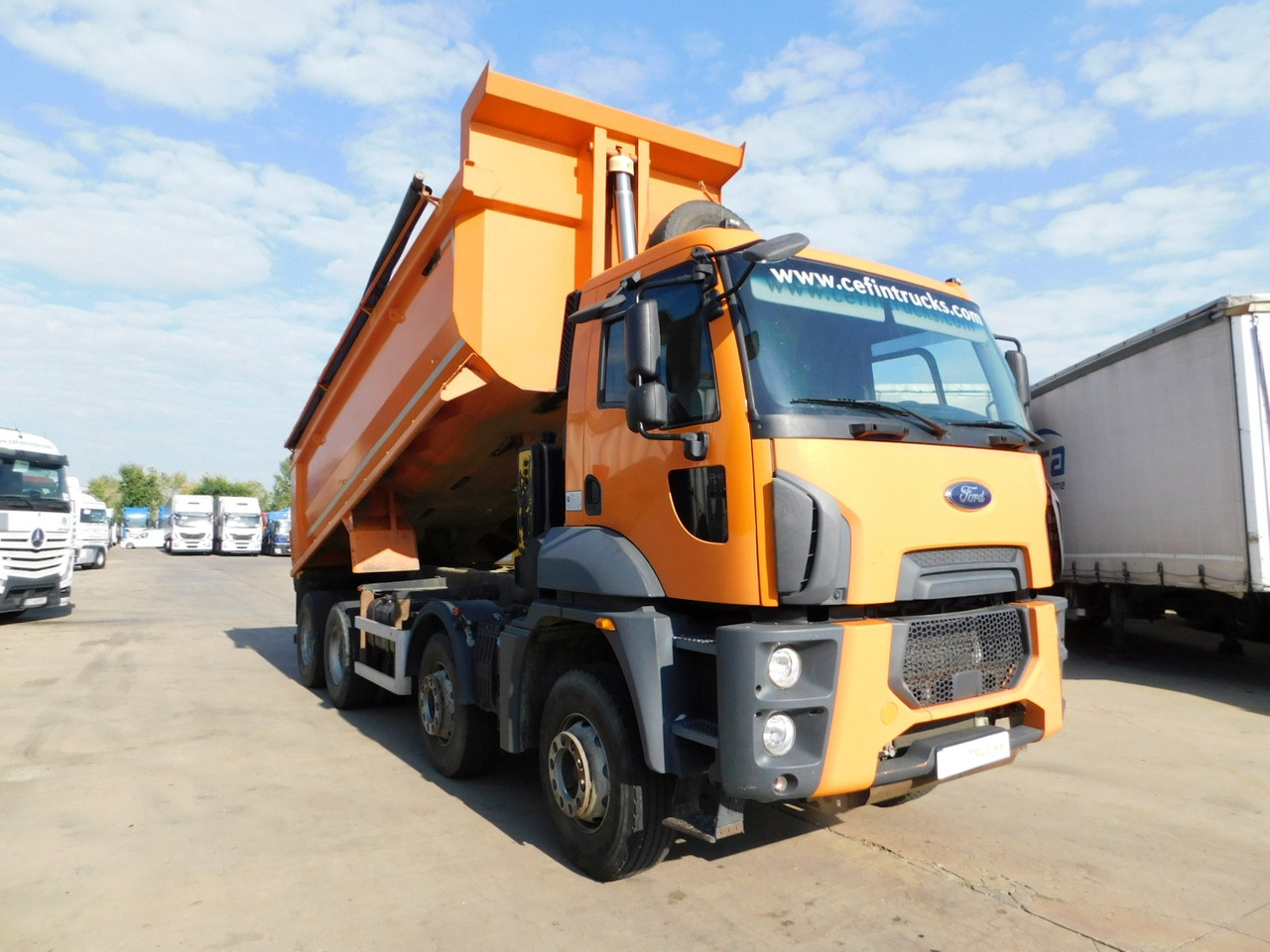 Ford 4142d 8x4 dcab e6 16s2230 - Camion benne: photos 2 Ford 4142d 8x4 dcab e6 16s2230 - Camion benne: photos 2