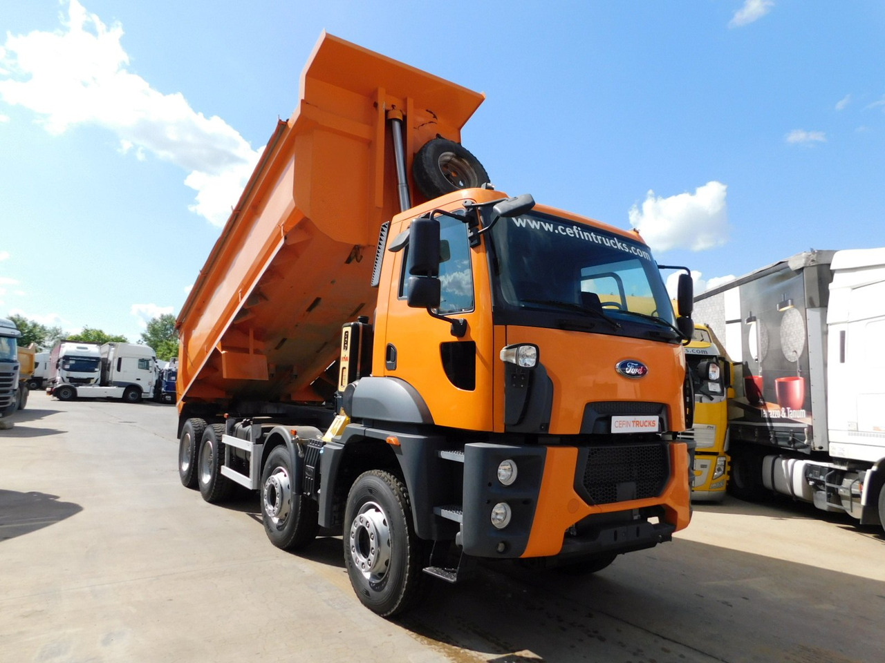Ford 4142d 8x4 dcab e6 16s2230 - Camion benne: photos 2 Ford 4142d 8x4 dcab e6 16s2230 - Camion benne: photos 2