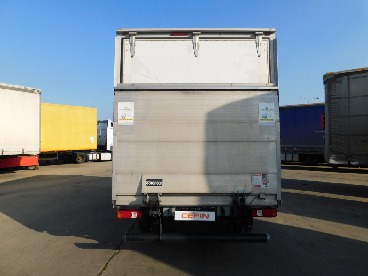 Fourgon grand volume Iveco 35c16h30: photos 7