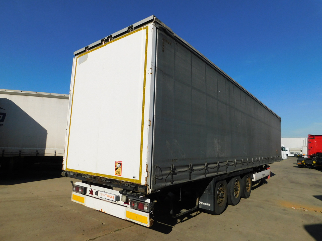 Krone Sd - Semi-remorque rideaux coulissants: photos 3 Krone Sd - Semi-remorque rideaux coulissants: photos 3