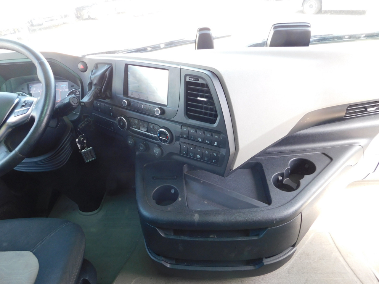 Tracteur routier Ford F max chk1: photos 7
