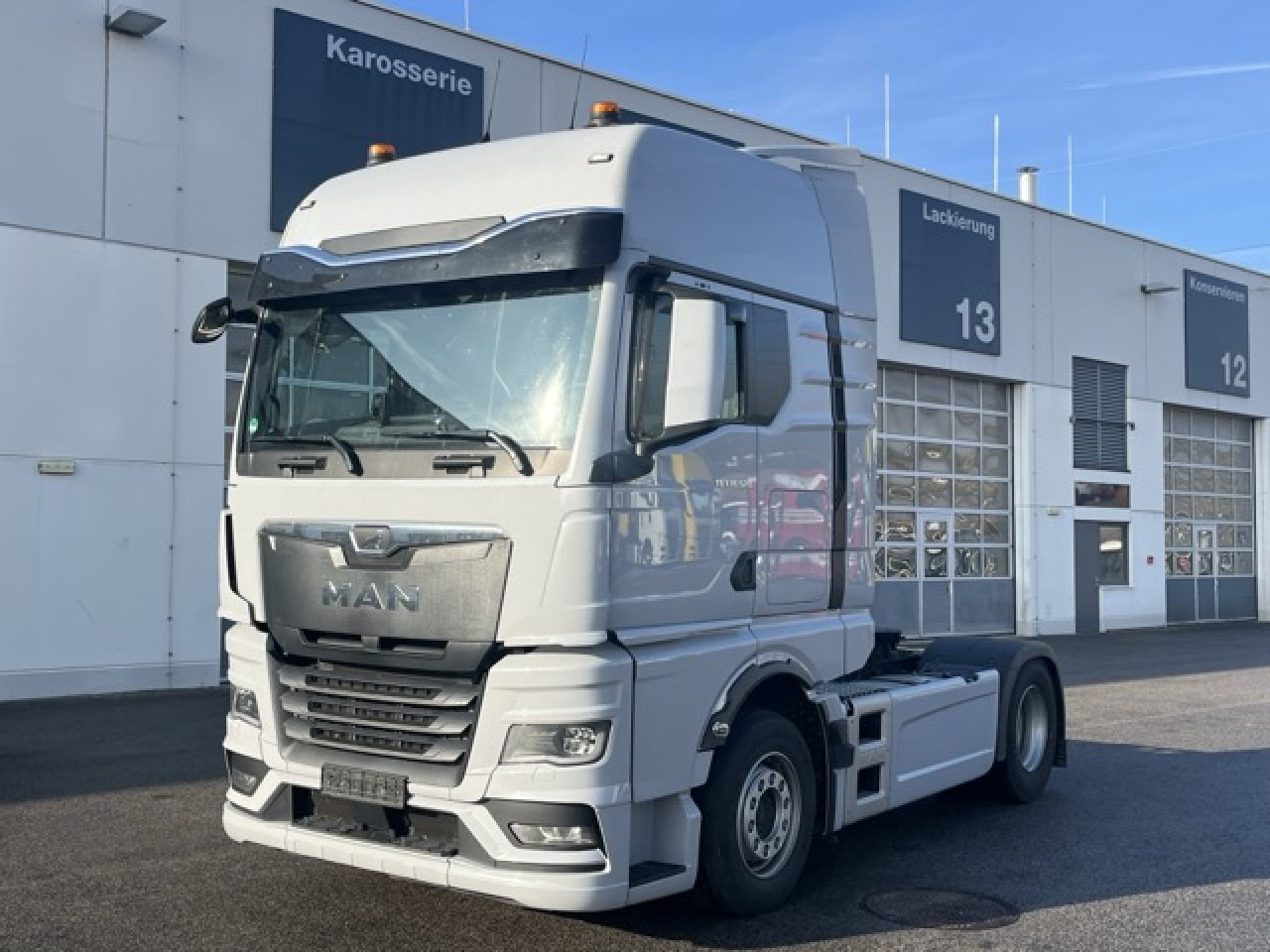 MAN TGX 18.520 4x2 BL SA Euro6 Intarder Klima ZV - Tracteur routier: photos 1 MAN TGX 18.520 4x2 BL SA Euro6 Intarder Klima ZV - Tracteur routier: photos 1