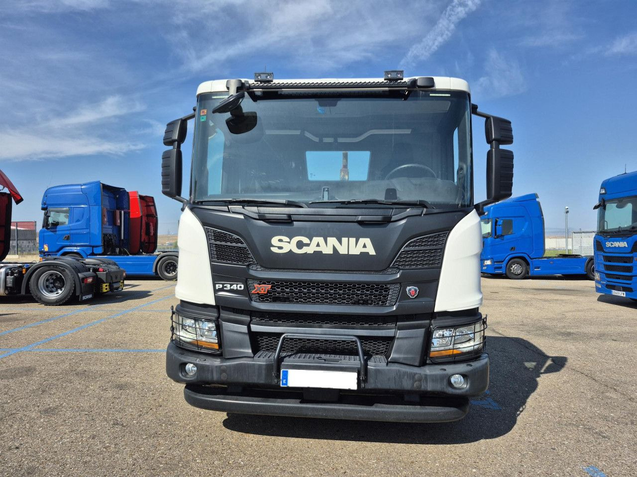 Scania P 340 - Tracteur routier: photos 3 Scania P 340 - Tracteur routier: photos 3