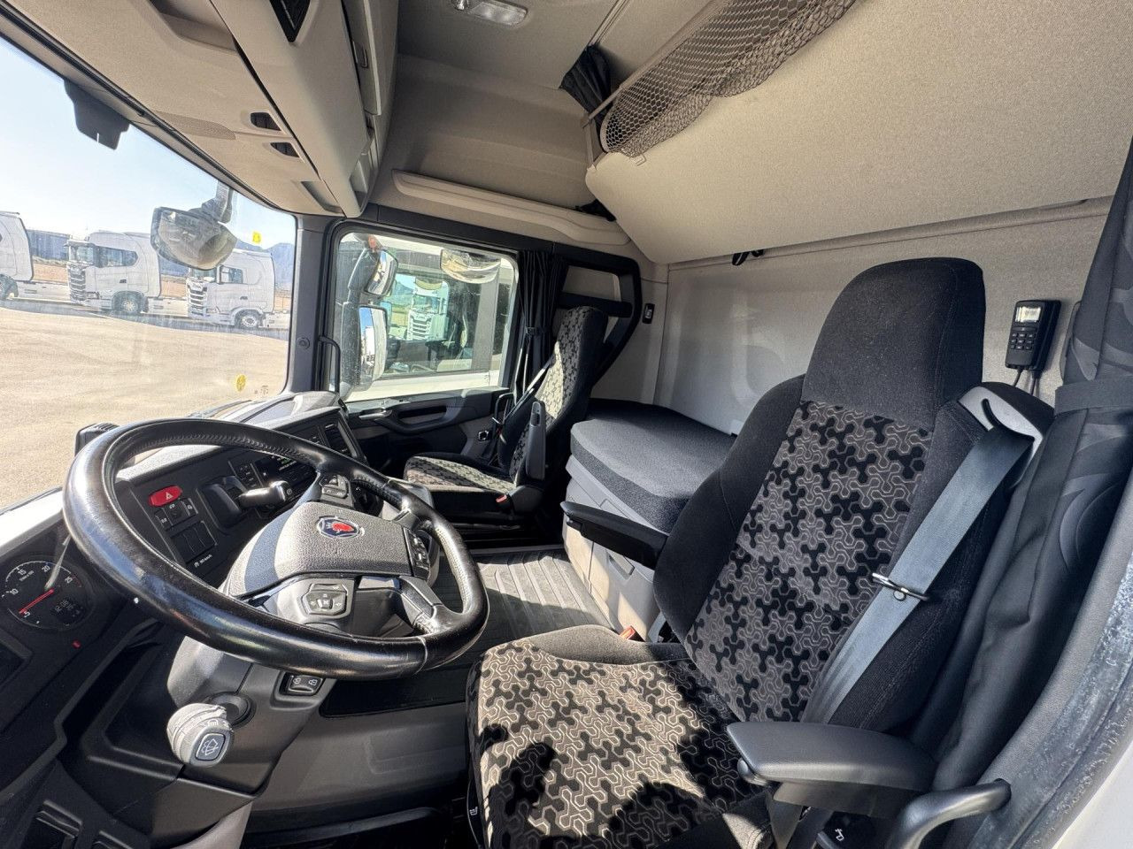 Tracteur routier Scania R 460: photos 7 Tracteur routier Scania R 460: photos 7