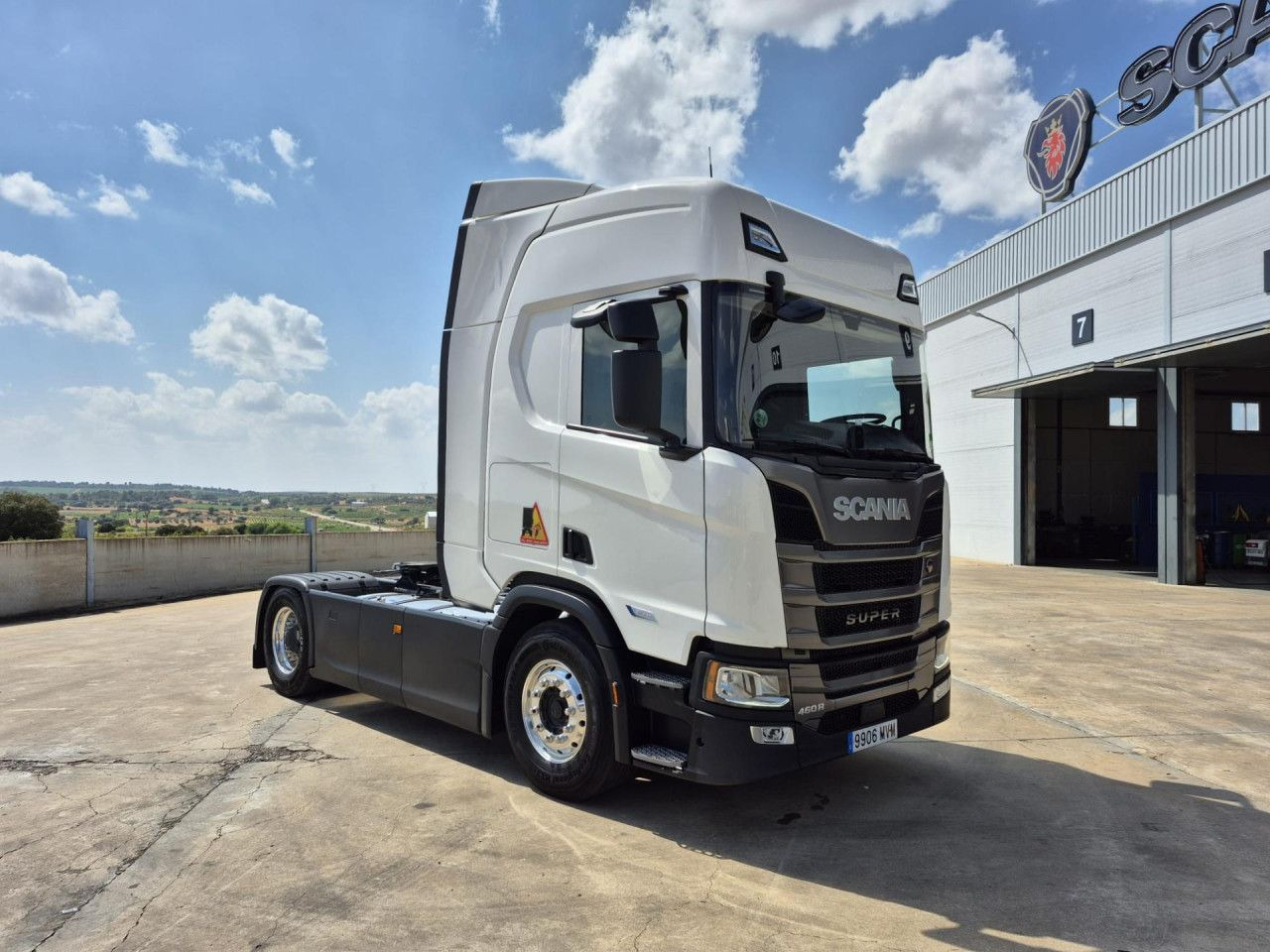 Scania R 460 - Tracteur routier: photos 2 Scania R 460 - Tracteur routier: photos 2