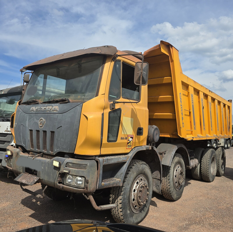 ASTRA HHD8 86.48-80 8x6 ASTRA HHD8 86.48-80 8x6 Mulde ca. 23m³ - Tombereau: photos 1 ASTRA HHD8 86.48-80 8x6 ASTRA HHD8 86.48-80 8x6 Mulde ca. 23m³ - Tombereau: photos 1
