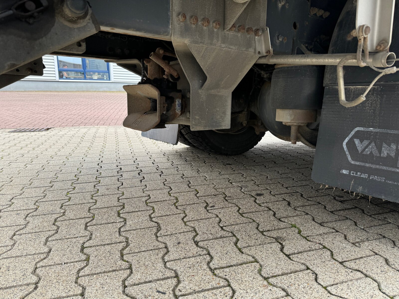 Camion plateau DAF XF 410 FA 4x2 XF 410 FA 4x2, Fahrschule, 2x AHK, 6 Sitze: photos 13