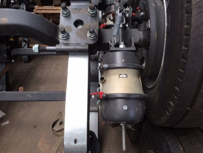 EuroCargo ML160E32 4x2 EuroCargo ML160E32 4x2 mit Teilen für Anhänger und Aufbauten - Camion porte-voitures: photos 5 EuroCargo ML160E32 4x2 EuroCargo ML160E32 4x2 mit Teilen für Anhänger und Aufbauten - Camion porte-voitures: photos 5