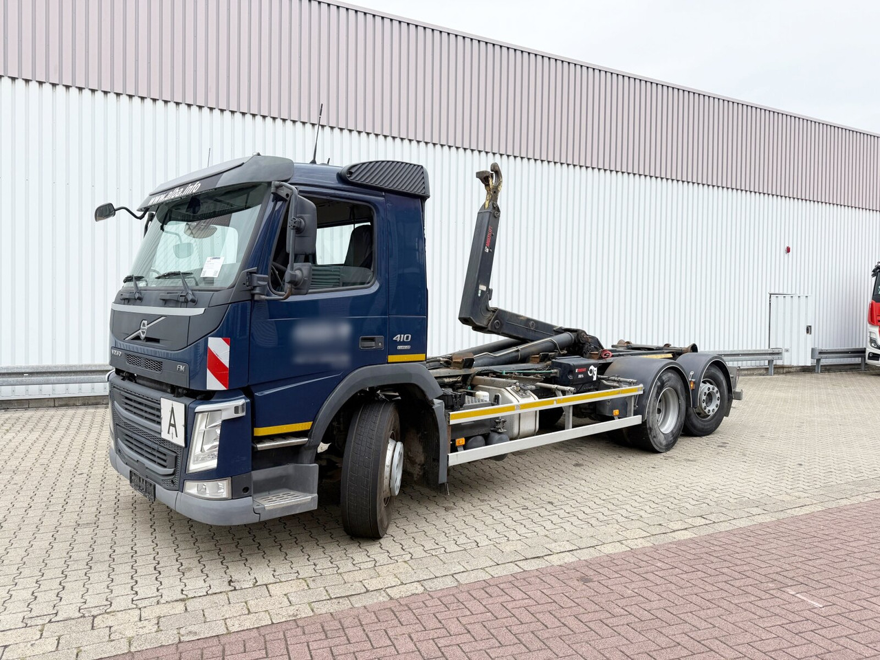 FM 410 6x2 FM 410 6x2, Lenk-/Liftachse - Camion ampliroll: photos 1 FM 410 6x2 FM 410 6x2, Lenk-/Liftachse - Camion ampliroll: photos 1