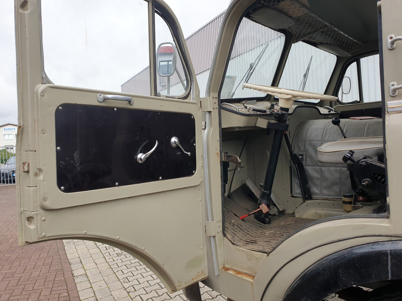 HENSCHEL HS 20 TS 6x4 HENSCHEL HS 20 TS 6x4 - Camion benne: photos 4 HENSCHEL HS 20 TS 6x4 HENSCHEL HS 20 TS 6x4 - Camion benne: photos 4