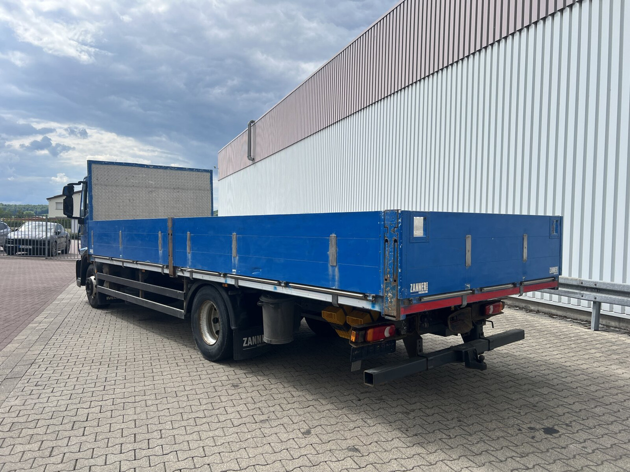 Camion plateau Iveco EuroCargo ML140E25/P 4x2 EuroCargo ML140E25/P 4x2, EEV, 6-Zylinder, 2x AHK: photos 11