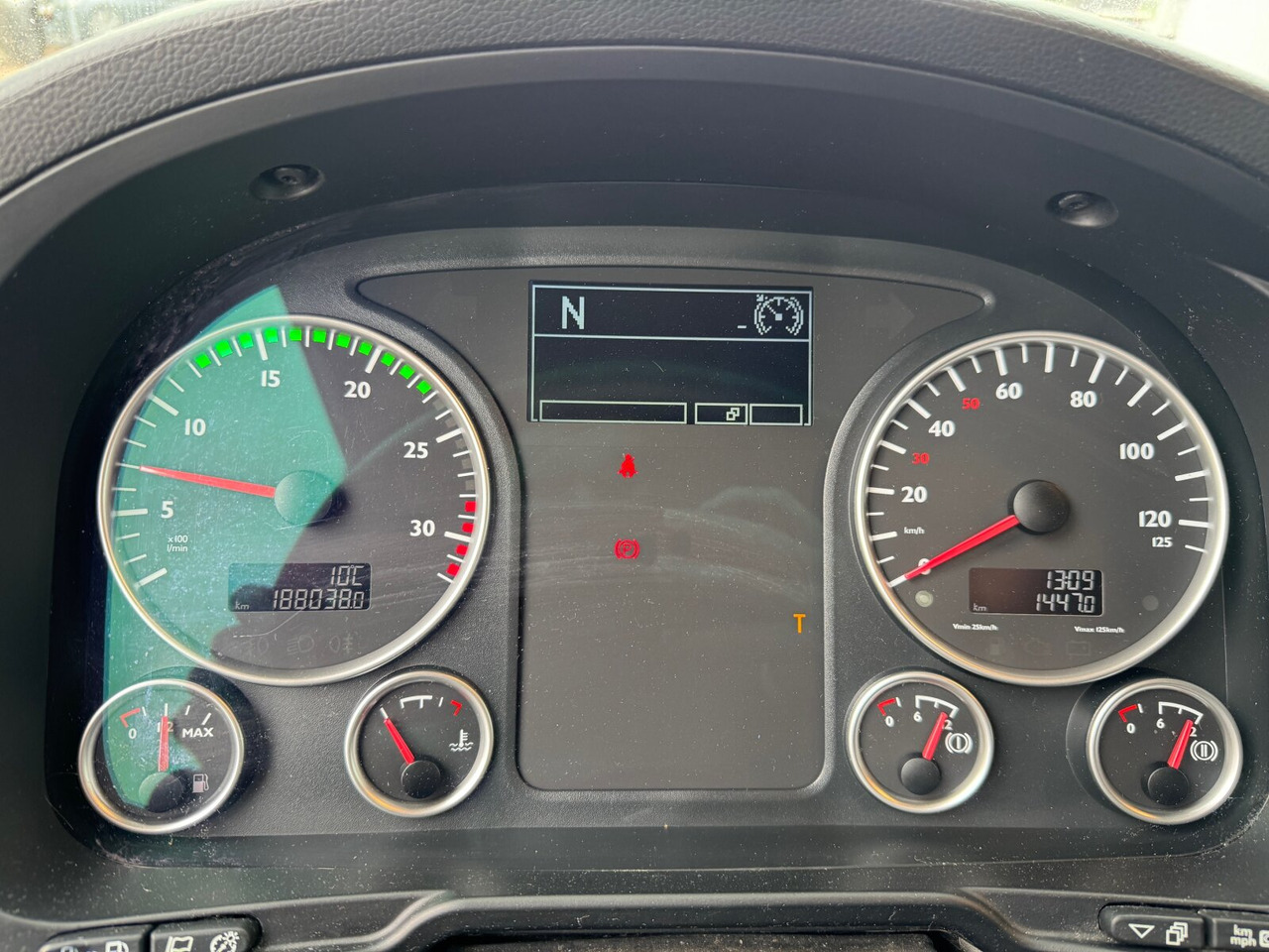 MAN TGL 8.150 4x2 BL TGL 8.150 4x2 BL, Möbelkoffer mit Rolltor - Camion fourgon: photos 5 MAN TGL 8.150 4x2 BL TGL 8.150 4x2 BL, Möbelkoffer mit Rolltor - Camion fourgon: photos 5