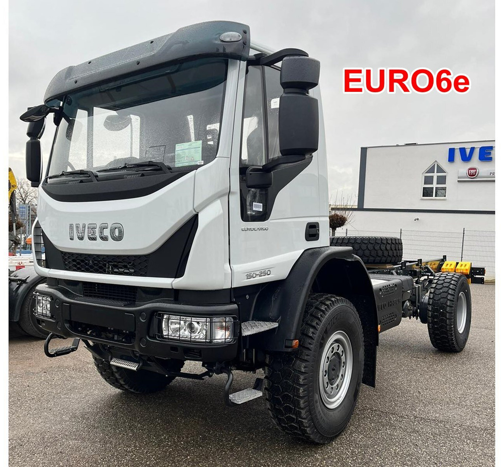 ML150E25WS 4x4 ML150E25WS 4x4, Einzelbereifung, 4x VORNANDEN! - Châssis cabine: photos 1 ML150E25WS 4x4 ML150E25WS 4x4, Einzelbereifung, 4x VORNANDEN! - Châssis cabine: photos 1