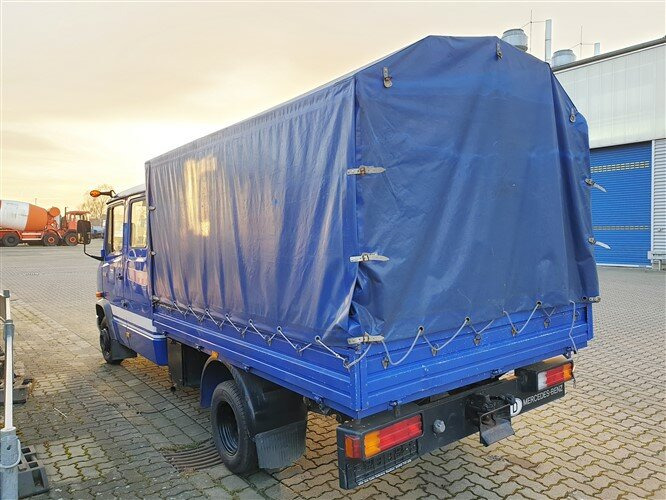 Camion à rideaux coulissants Mercedes-Benz 508 D 4x2 Doka 508 D 4x2 Doka, EX-THW: photos 9 Camion à rideaux coulissants Mercedes-Benz 508 D 4x2 Doka 508 D 4x2 Doka, EX-THW: photos 9