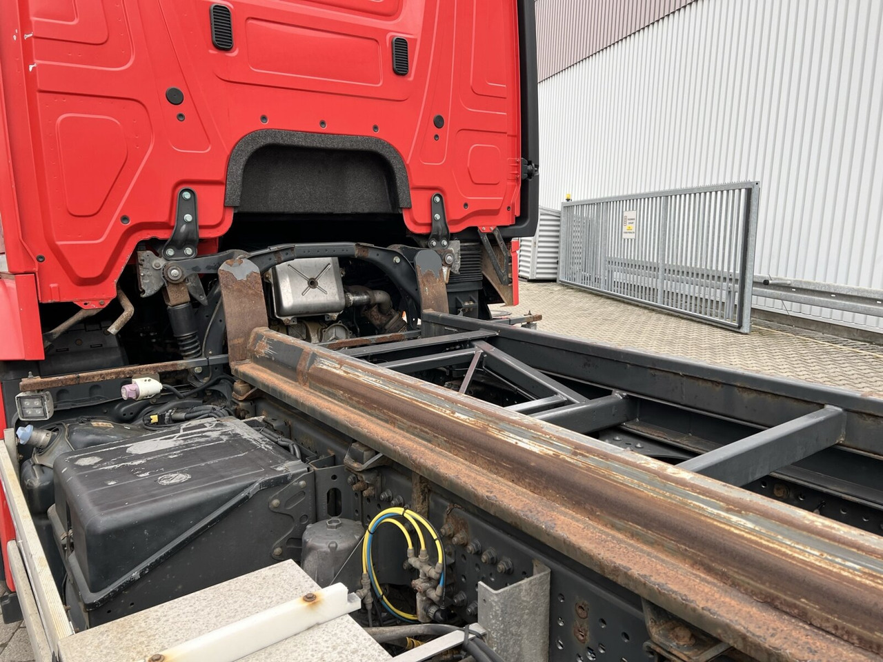 Mercedes-Benz Actros 2645 6x2 Actros 2645 6x2, Retarder, Liftachse, AWL, Hiab LBW - Châssis cabine: photos 3 Mercedes-Benz Actros 2645 6x2 Actros 2645 6x2, Retarder, Liftachse, AWL, Hiab LBW - Châssis cabine: photos 3