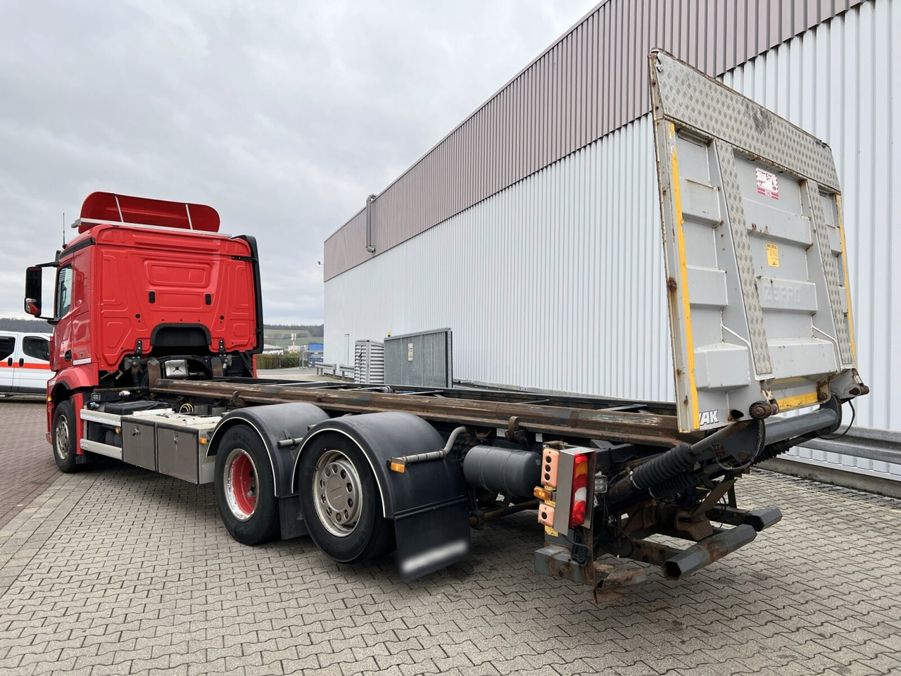 Châssis cabine Mercedes-Benz Actros 2645 6x2 Actros 2645 6x2, Retarder, Liftachse, AWL, Hiab LBW: photos 12 Châssis cabine Mercedes-Benz Actros 2645 6x2 Actros 2645 6x2, Retarder, Liftachse, AWL, Hiab LBW: photos 12