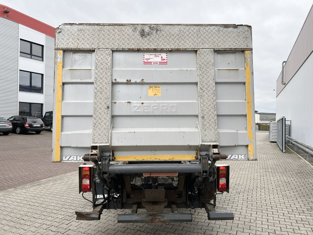 Châssis cabine Mercedes-Benz Actros 2645 6x2 Actros 2645 6x2, Retarder, Liftachse, AWL, Hiab LBW: photos 15 Châssis cabine Mercedes-Benz Actros 2645 6x2 Actros 2645 6x2, Retarder, Liftachse, AWL, Hiab LBW: photos 15