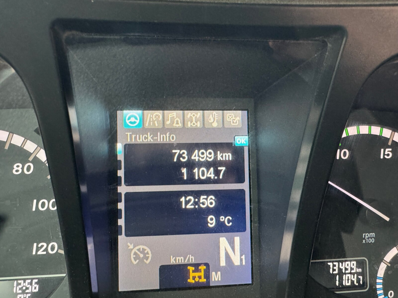 Mercedes-Benz Arocs 2036 AK 4x4 Arocs 2036 AK 4x4, Grounder, Motorabtrieb, Bordmatik, Winterdienstausstattung - Camion benne: photos 5 Mercedes-Benz Arocs 2036 AK 4x4 Arocs 2036 AK 4x4, Grounder, Motorabtrieb, Bordmatik, Winterdienstausstattung - Camion benne: photos 5