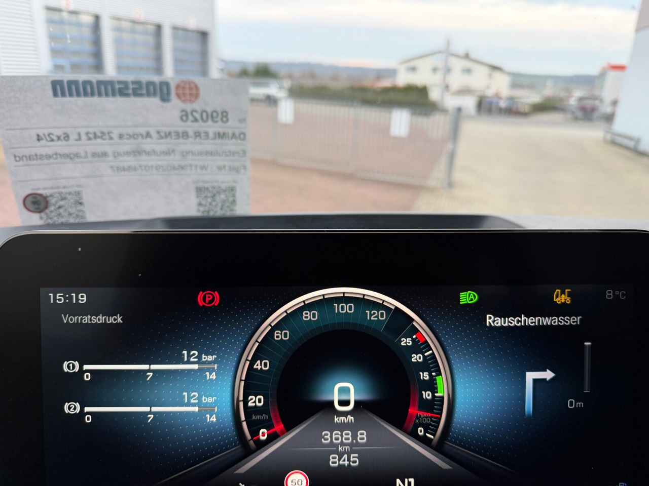 Mercedes-Benz Arocs 2542 L 6x2/4 Arocs 2542/45 L 6x2/4, Vorlauflenk-/liftachse, Navi, MultimediaCockpit - Châssis cabine: photos 4 Mercedes-Benz Arocs 2542 L 6x2/4 Arocs 2542/45 L 6x2/4, Vorlauflenk-/liftachse, Navi, MultimediaCockpit - Châssis cabine: photos 4