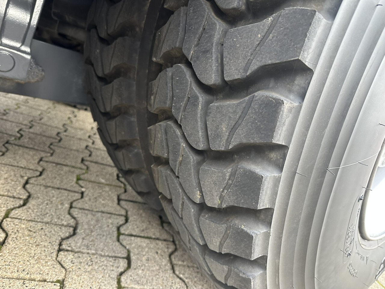 Mercedes-Benz Arocs 2643 LK 6x6 HAD Arocs 2643 LK 6x6 HAD, HydroDrive - Camion benne: photos 5 Mercedes-Benz Arocs 2643 LK 6x6 HAD Arocs 2643 LK 6x6 HAD, HydroDrive - Camion benne: photos 5