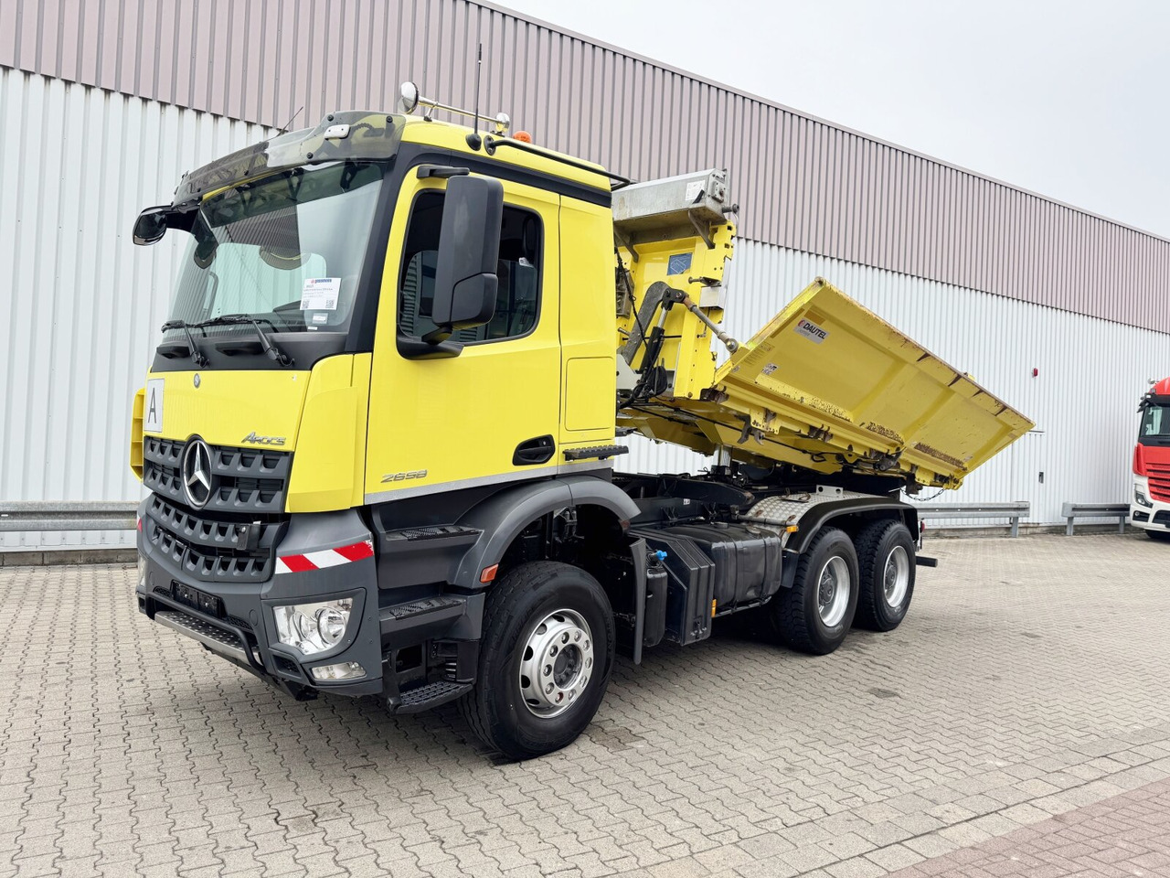 Mercedes-Benz Arocs 2658 K 6x4 Arocs 2658 K 6x4, Retarder, Bordmatik - Camion benne: photos 1 Mercedes-Benz Arocs 2658 K 6x4 Arocs 2658 K 6x4, Retarder, Bordmatik - Camion benne: photos 1